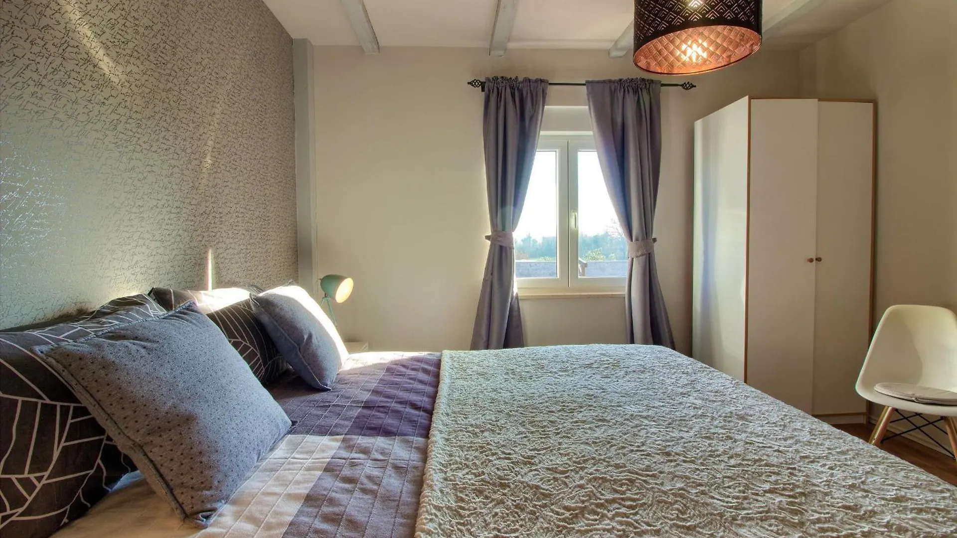 Ferienhaus In Arena Mit Privatem Pool Sisan Holiday home